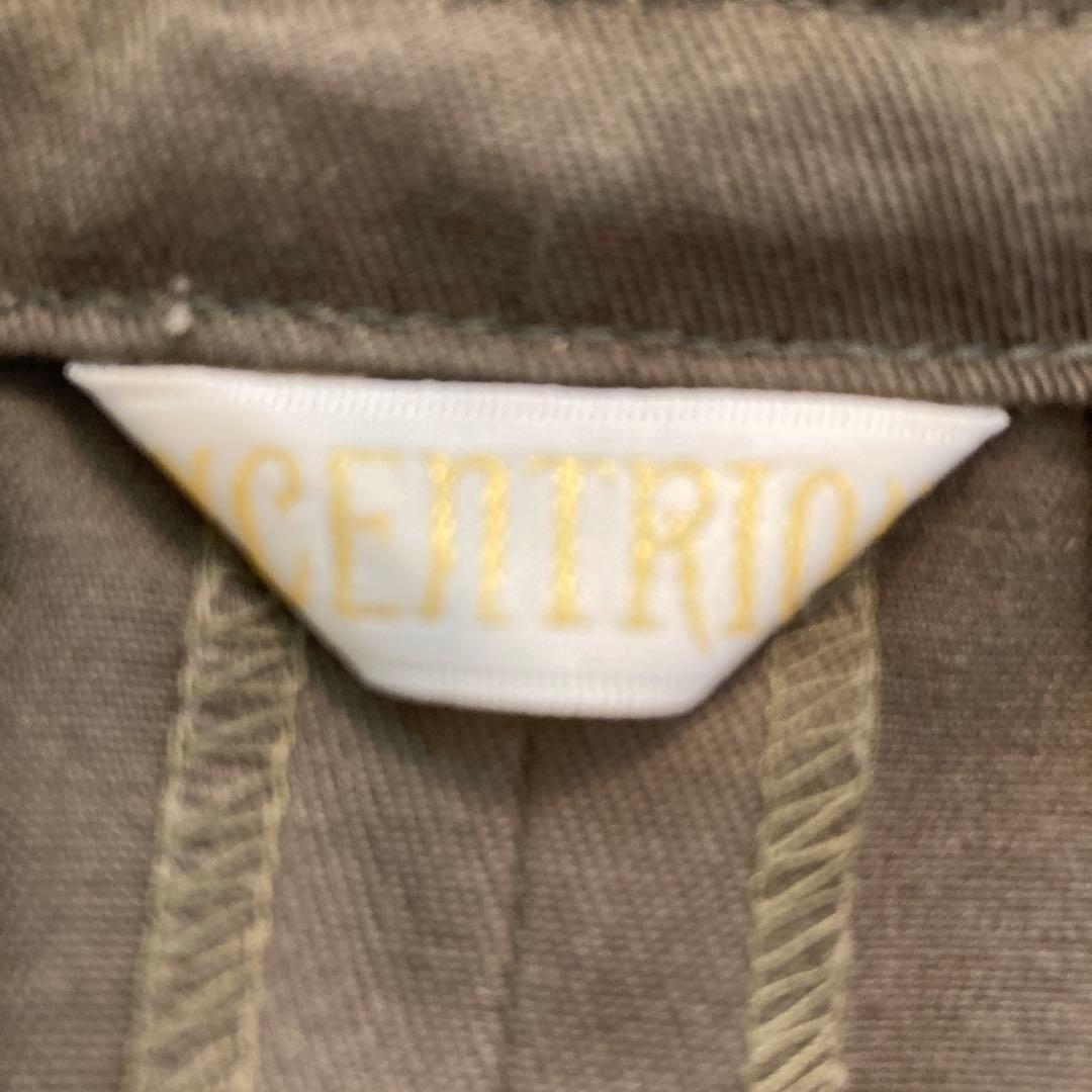 EXCENTRIQUE カーキ色ケープコート ネクタイ付き