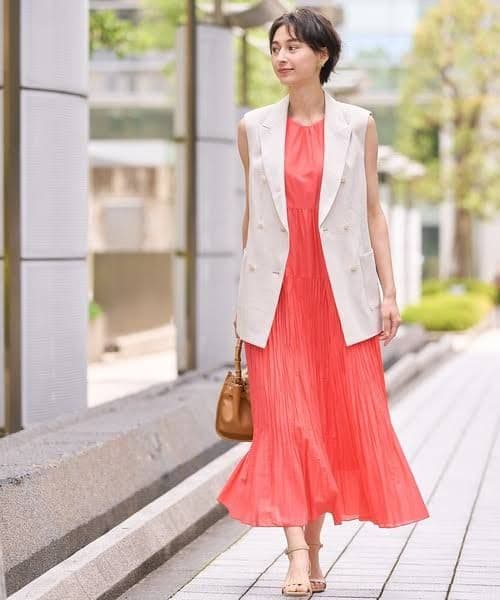 美品✨ANAYI　2023年　ラミーストレッチテーラードジレ　アイボリー　38