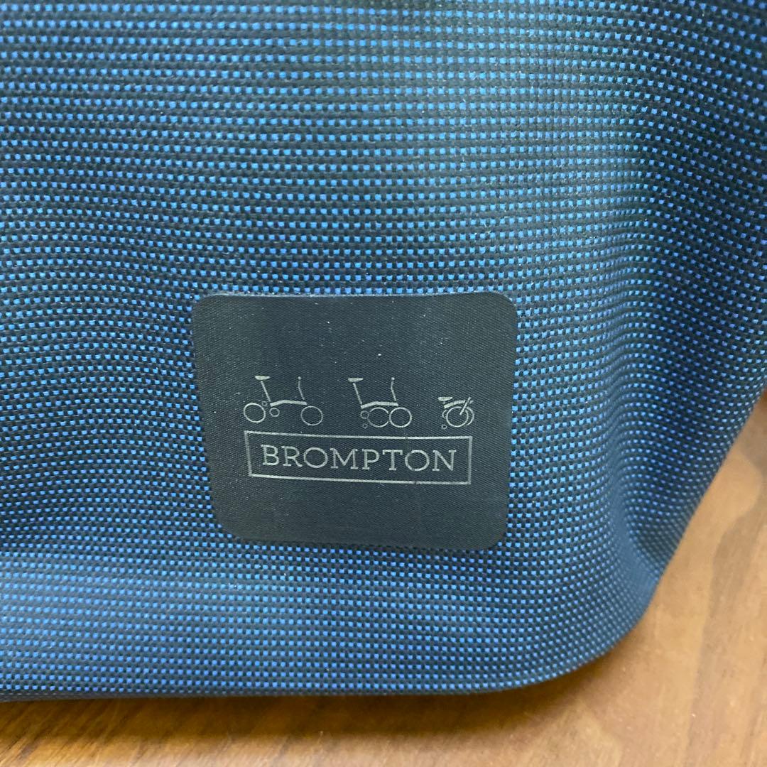 Roll Top Waterproof Bag 9L Navy ブロンプトン