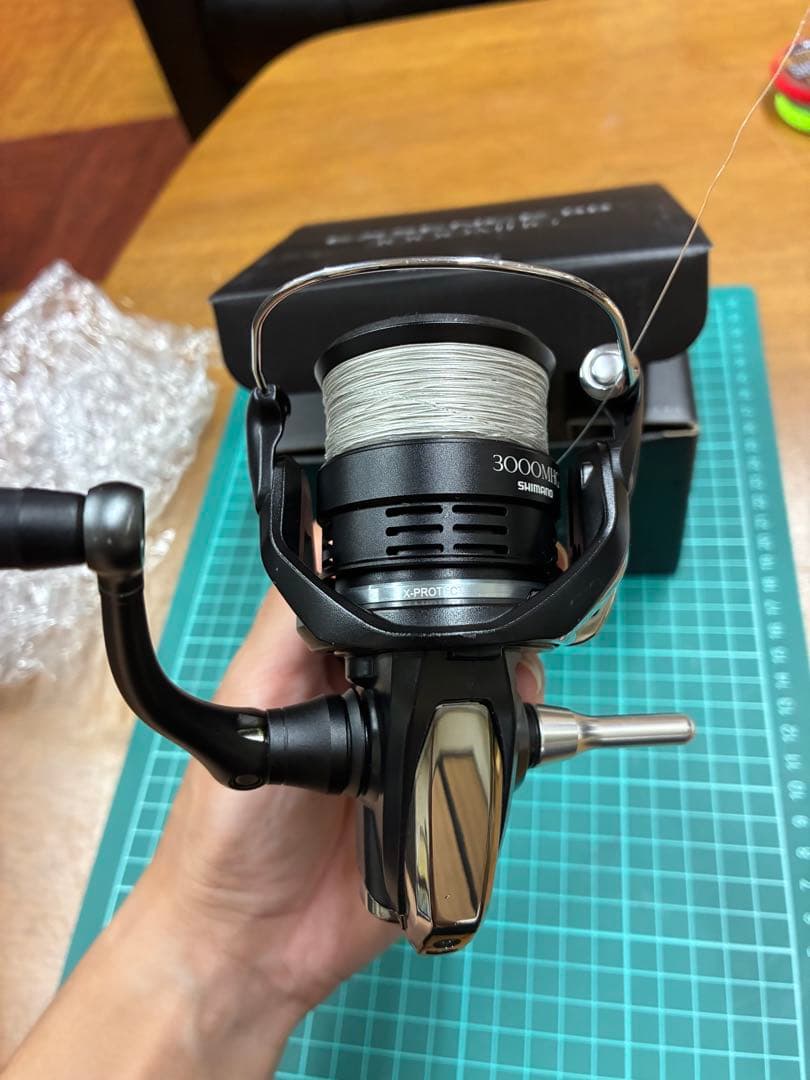 シマノ 20エクスセンス BB 3000MHG 美品　シーバス　ショアジギ