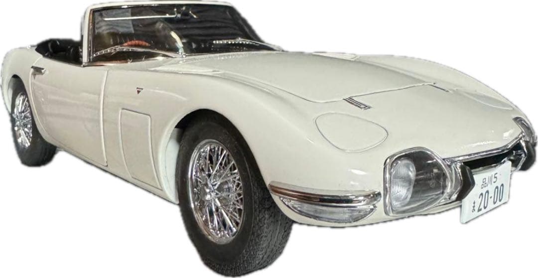 パ*ゴ様 トヨタ 2000GT 007 絶版　1/18 箱あり　 オートアート製
