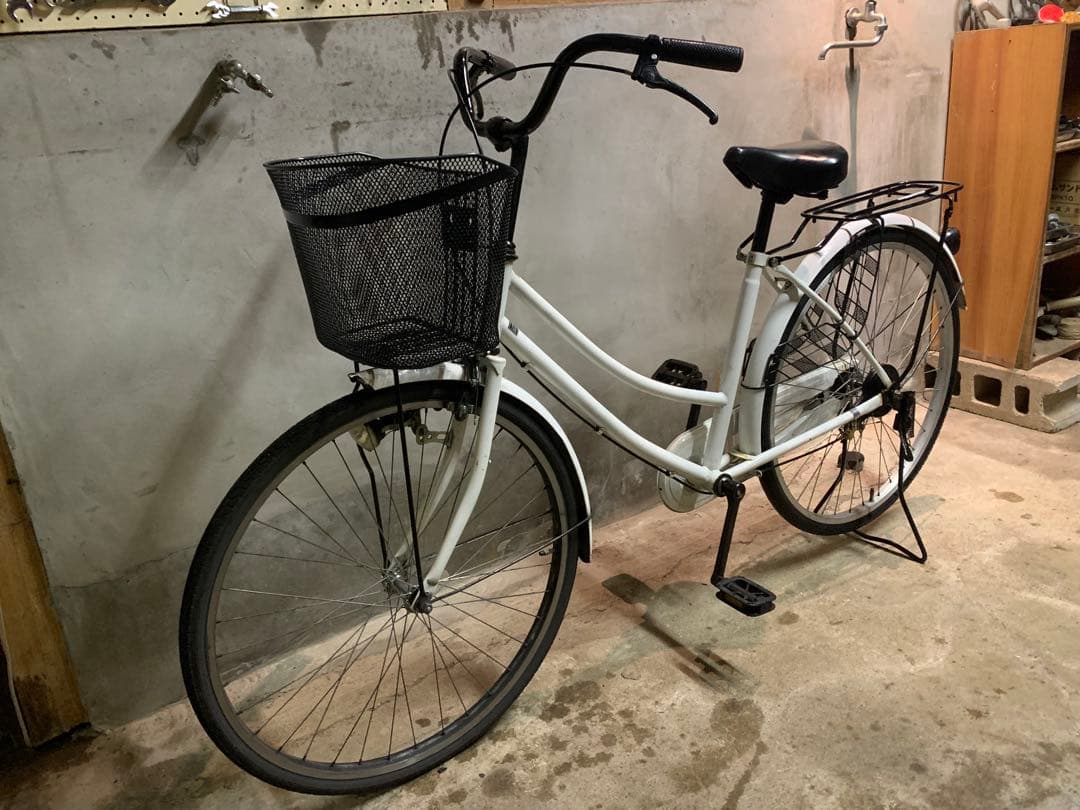 26インチ　シティサイクル 前面バスケット付き　【安心の整備付き】