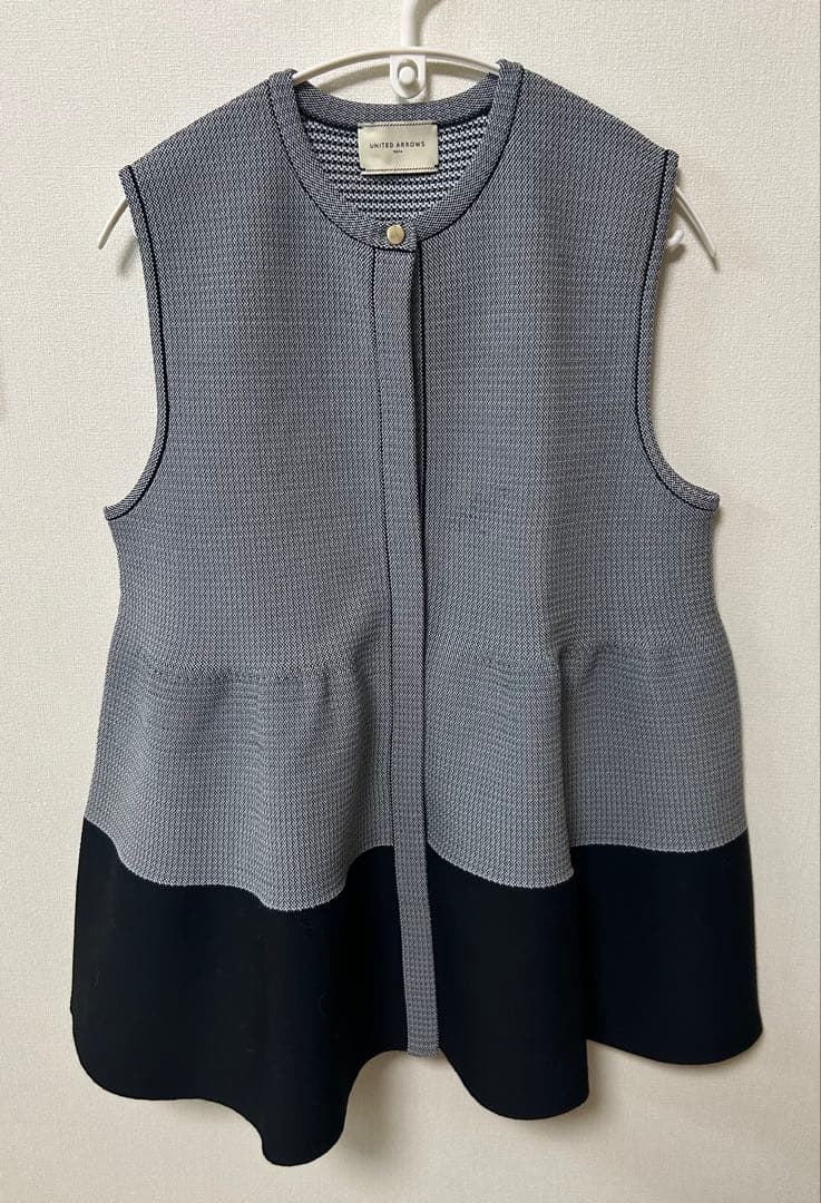 UNITED ARROWS リボンブローチニットベスト