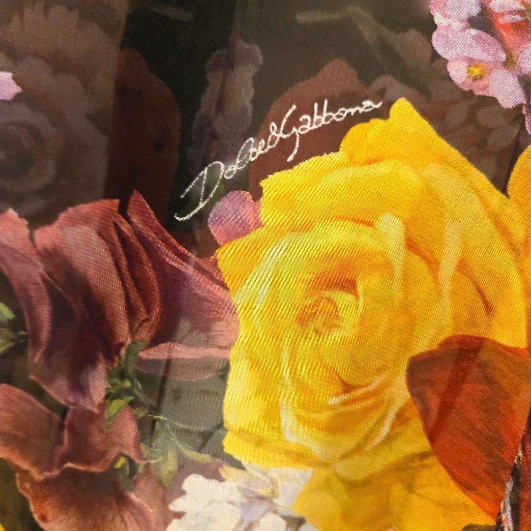 ドルチェ&ガッバーナ! SILK薔薇のお花いっぱいのシアワセ&COOLブラウス。