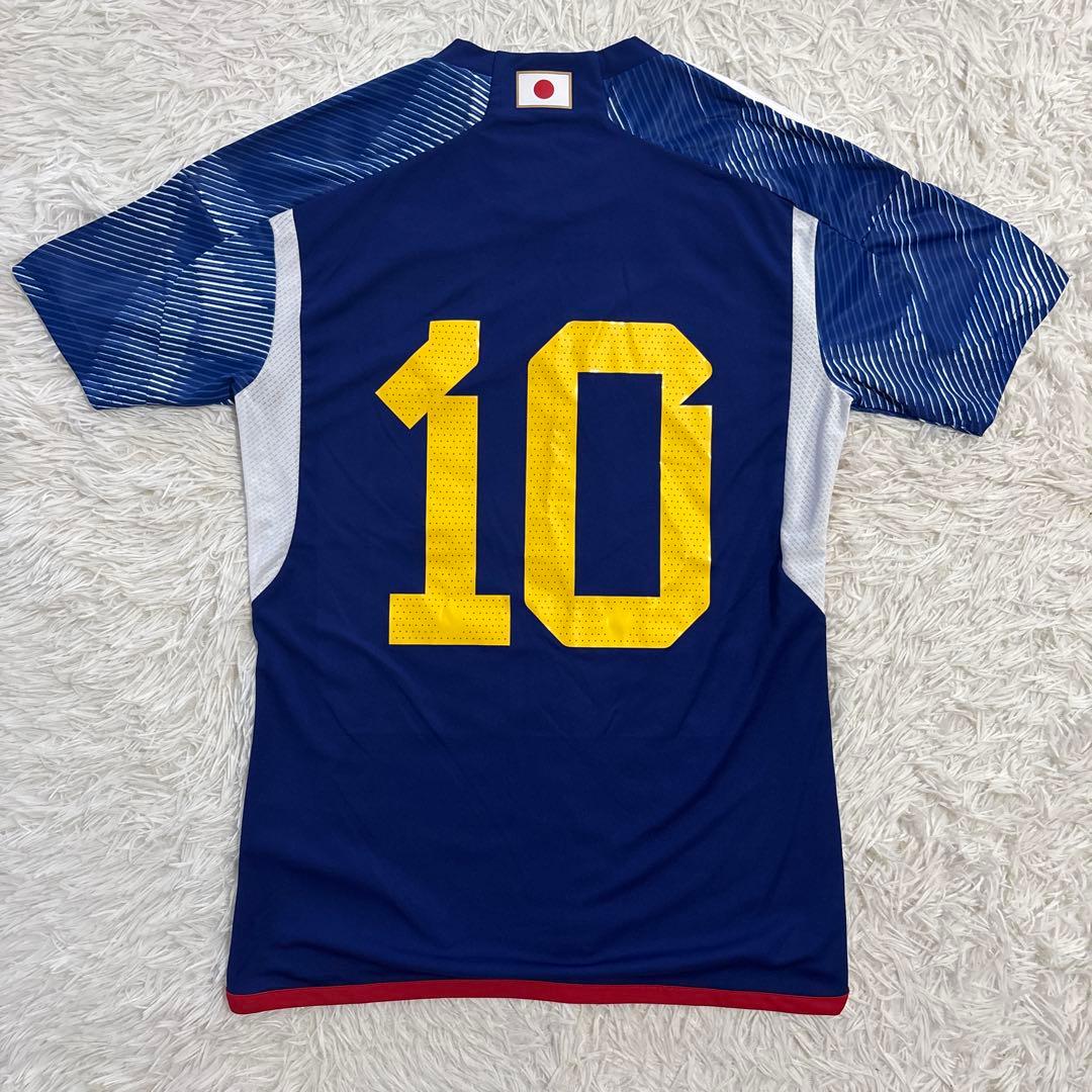 g*2様 新品 美品 サッカー 日本代表 レプリカ ユニフォーム 南野拓実 10