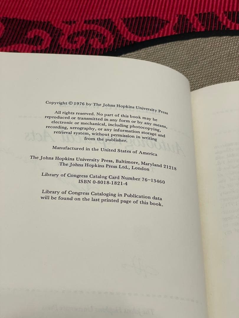 洋書 Autobiographical Acts Elizabeth W. Bruss