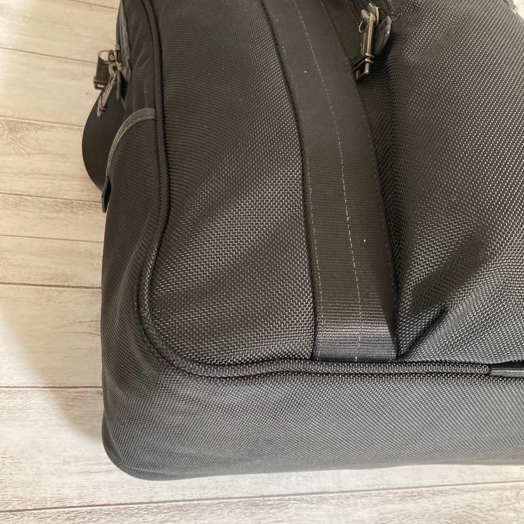 TUMI トゥミ　トートバッグ ショルダーバッグ　PCタブレットケース付き