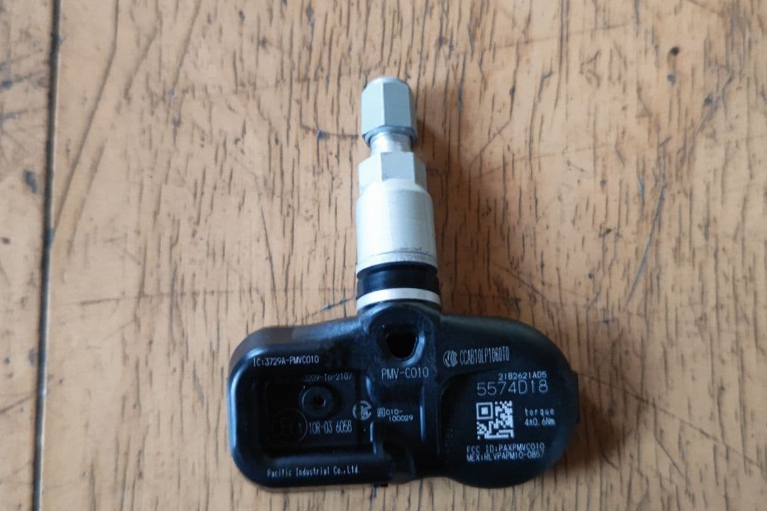 レクサス　空気圧センサー　TPMS　中古　8個（2台分）　RX NX