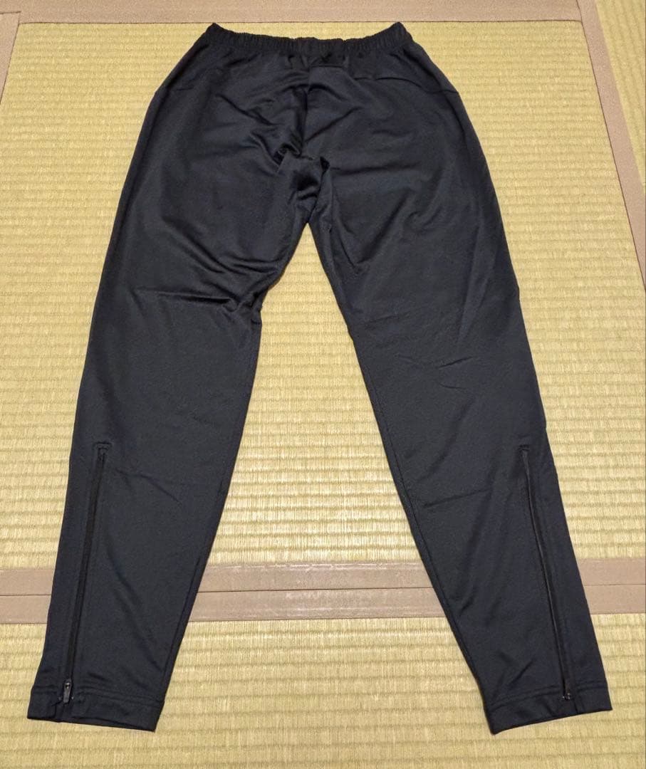 名古屋グランパスエイト 2024年モデル 練習用アウターパンツ