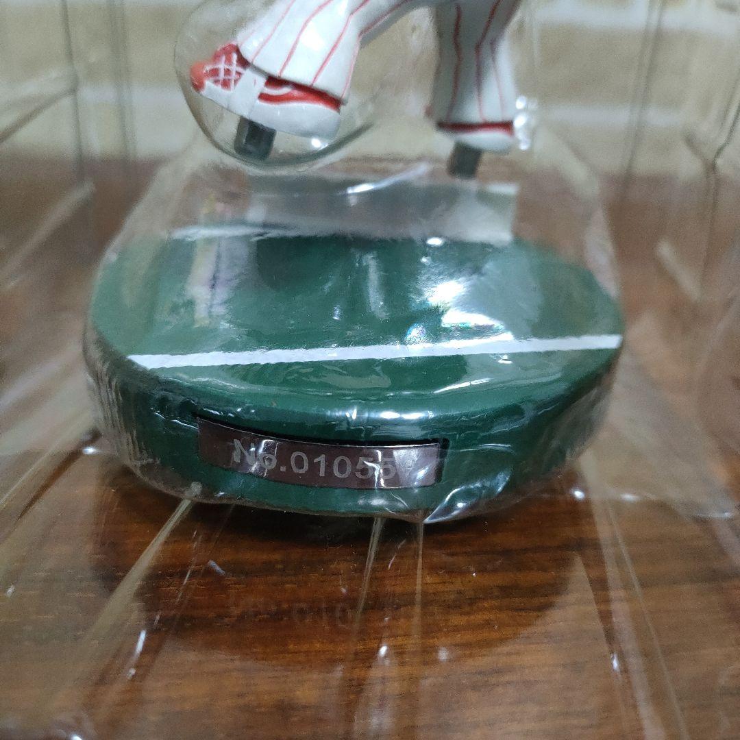 広島東洋カープ 前田智徳 2000本安打達成記念フィギュア 2000体限定品