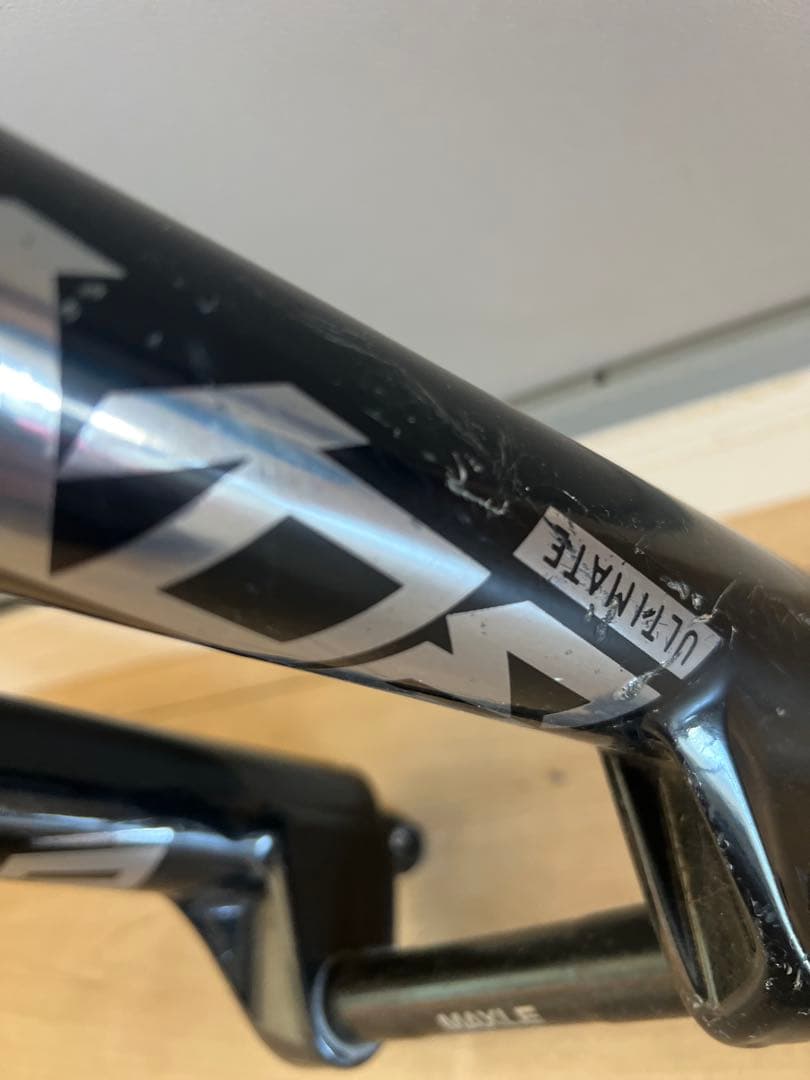 ROCK SHOX BOXXER & RENTHALハンドル、ステム