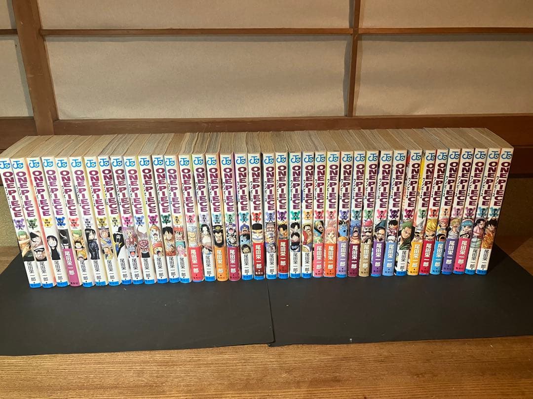 ワンピース【ONE PIECE】1-111+おまけ2冊+おまけ多数