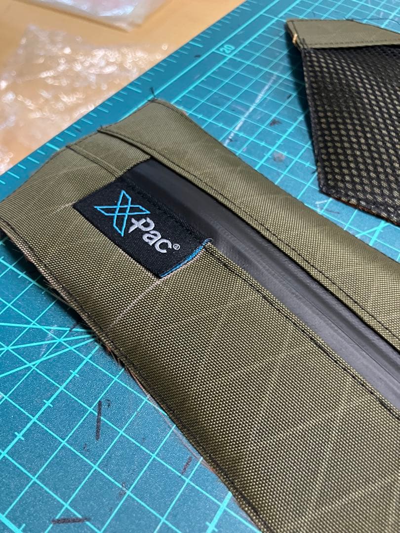 ハンドメイドフレームバッグ　X-PAC X42 オリーブ　43.8cm
