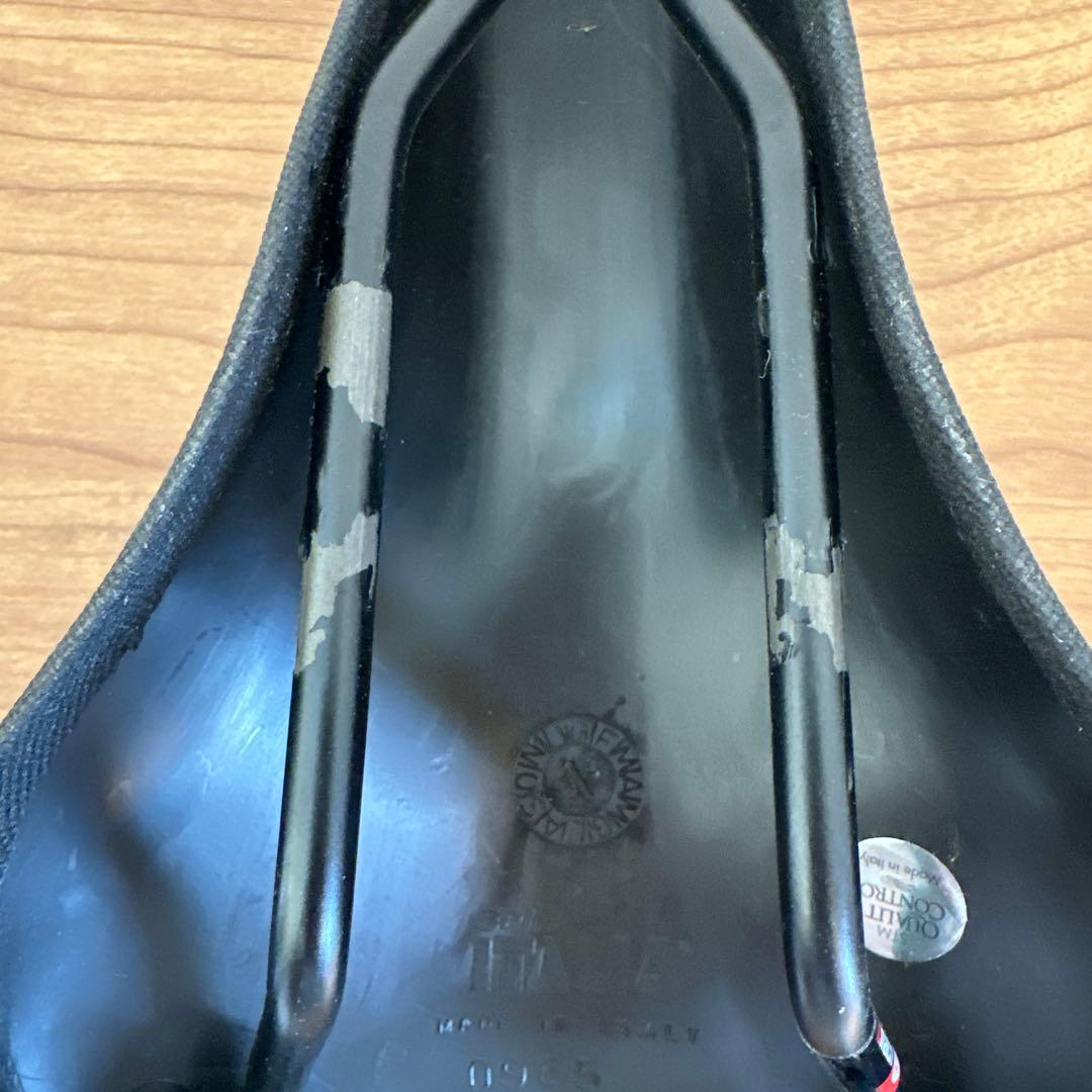 【美品】selleITALIA turbo サドル 黒