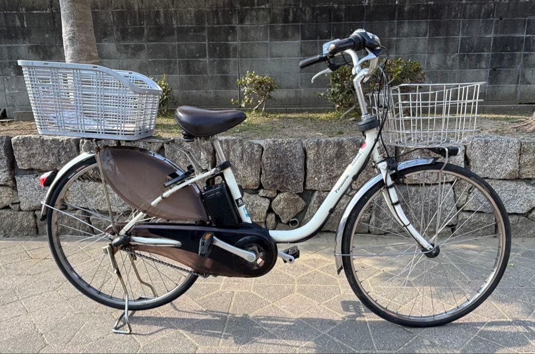 大阪　Panasonicパナソニック電動アシスト自転車26インチ 16Ah