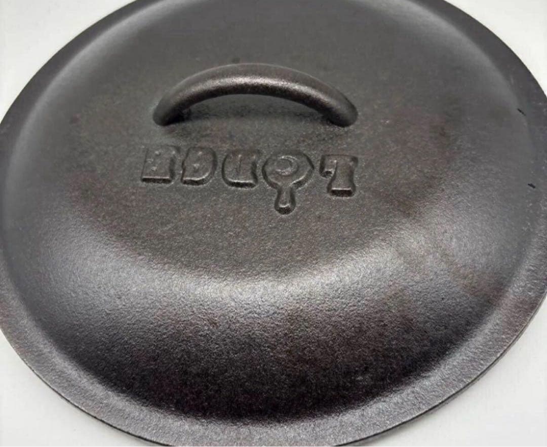 LODGE ロジック 鋳鉄鍋 26cm エンボス加工蓋付き 未使用で