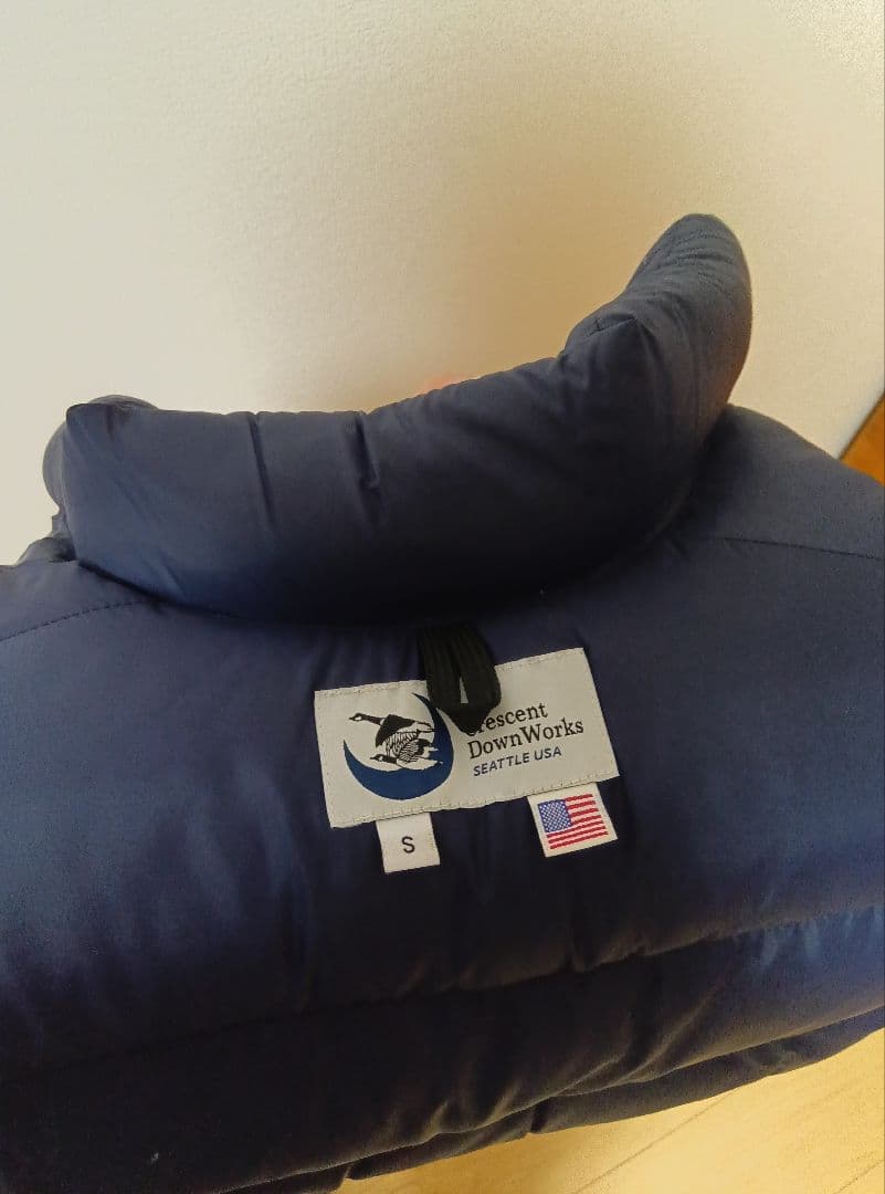 美品 クレセントダウンワークス nbnw ネイビーmade in usa S