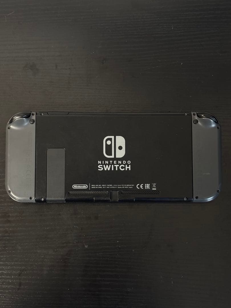 Nintendo Switch グレー 本体 付属品付き　Joy-Con動作不良