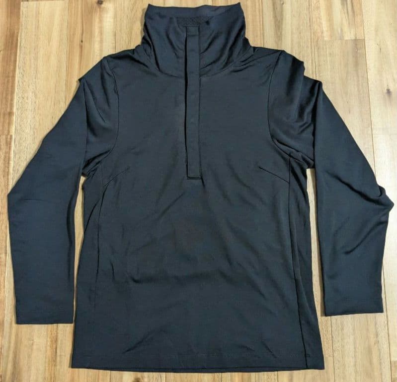 【中古】YOSAテラウェア　オープンネック　Ｍサイズ