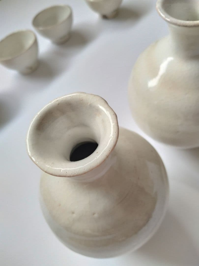 虎渓山　水月窯　粉吹風酒器　盃5客　徳利2客