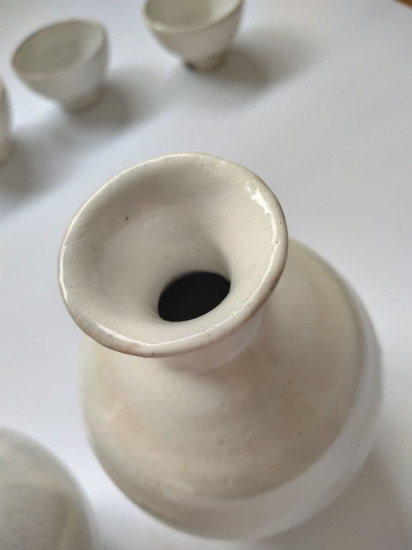 虎渓山　水月窯　粉吹風酒器　盃5客　徳利2客