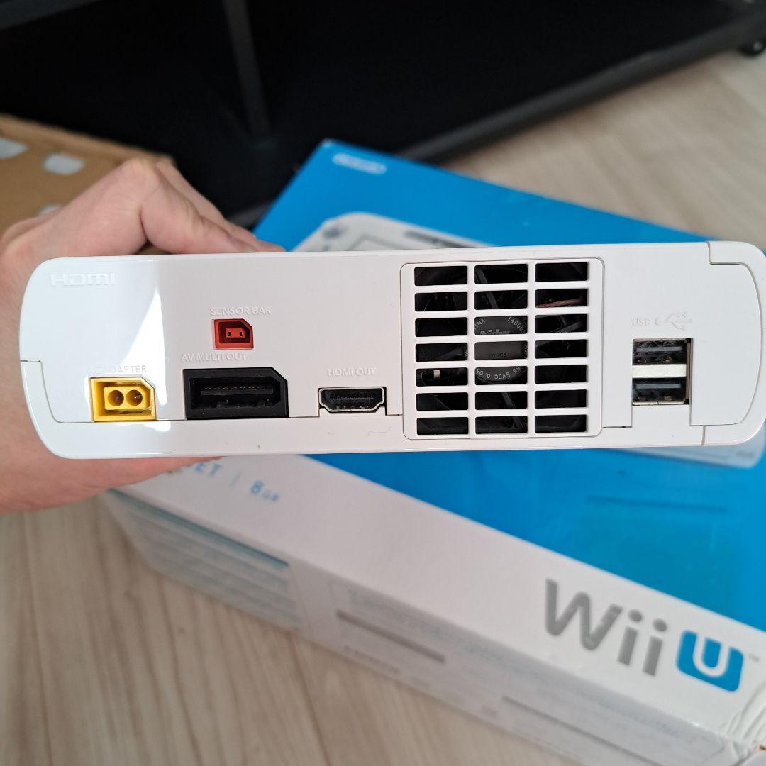 Wii U本体BASIC　SET8GB