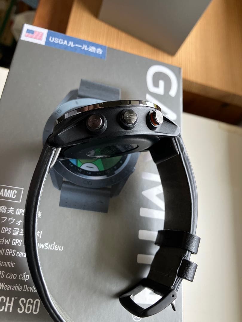 美品ガーミンGarmin ApproachS60 Premium純正レザーバンド
