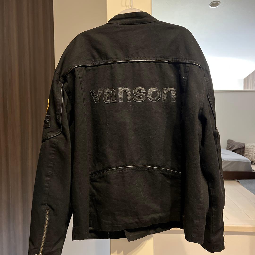 Vanson Leathers Supreme ブラックジャケット