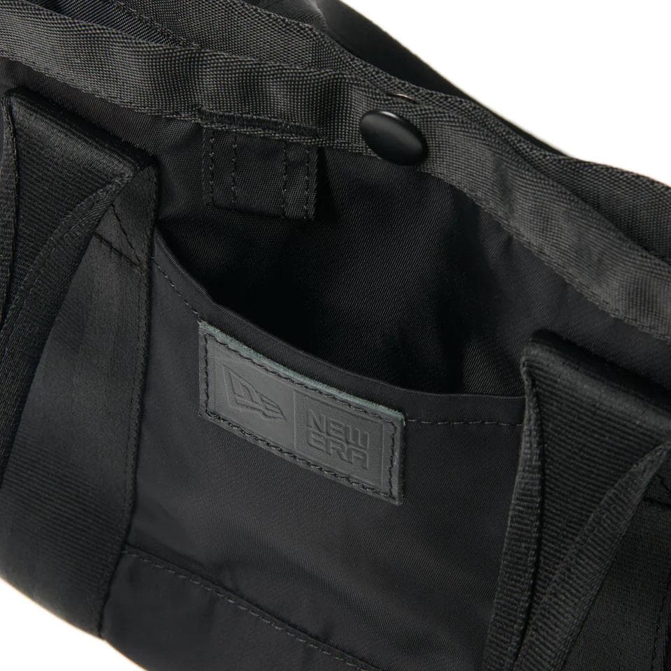 【新品・レア】ニューエラ トートバッグ 6L オールブラック【オマケ付き】