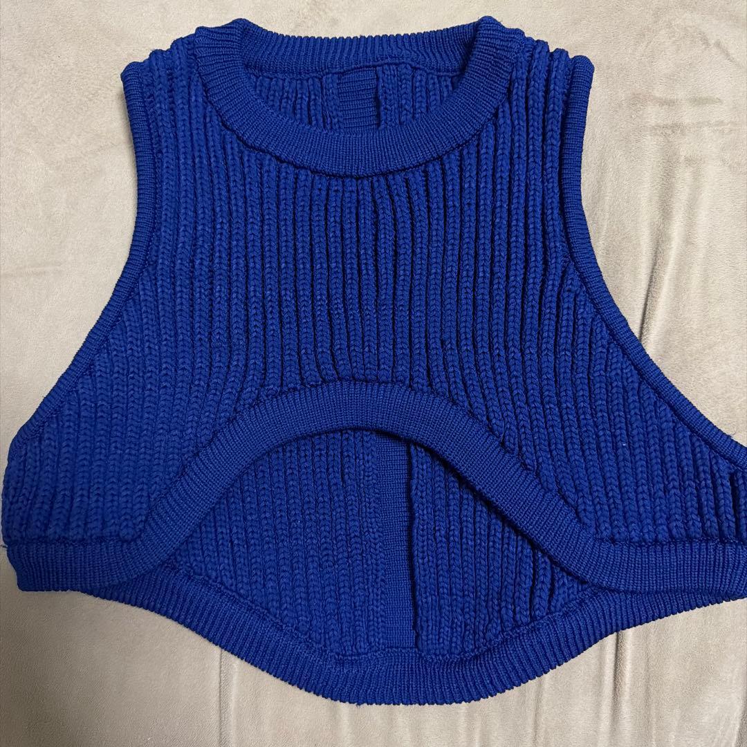 トップス UN3D. CURVE LINE RIB SHORT VEST