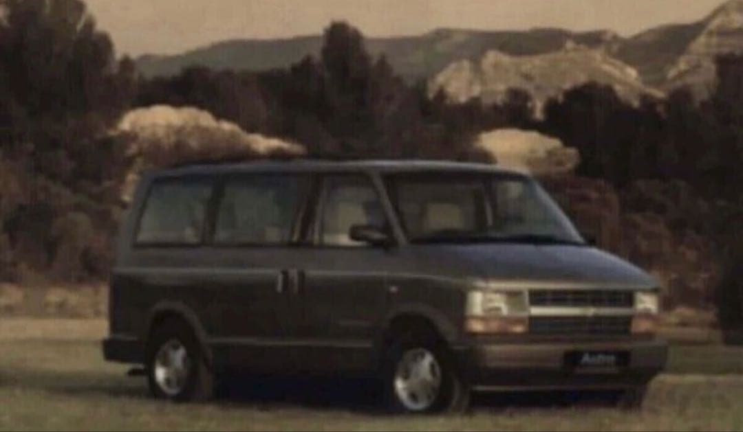 シボレー アストロ パークランプ アメ車 レカラ ボイド バドニック バセット