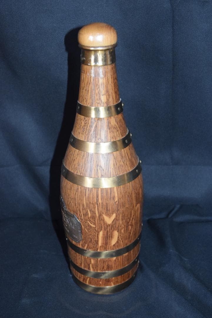 未開栓 Polignac ブランデー コニャック 樽型デザイン 700ml