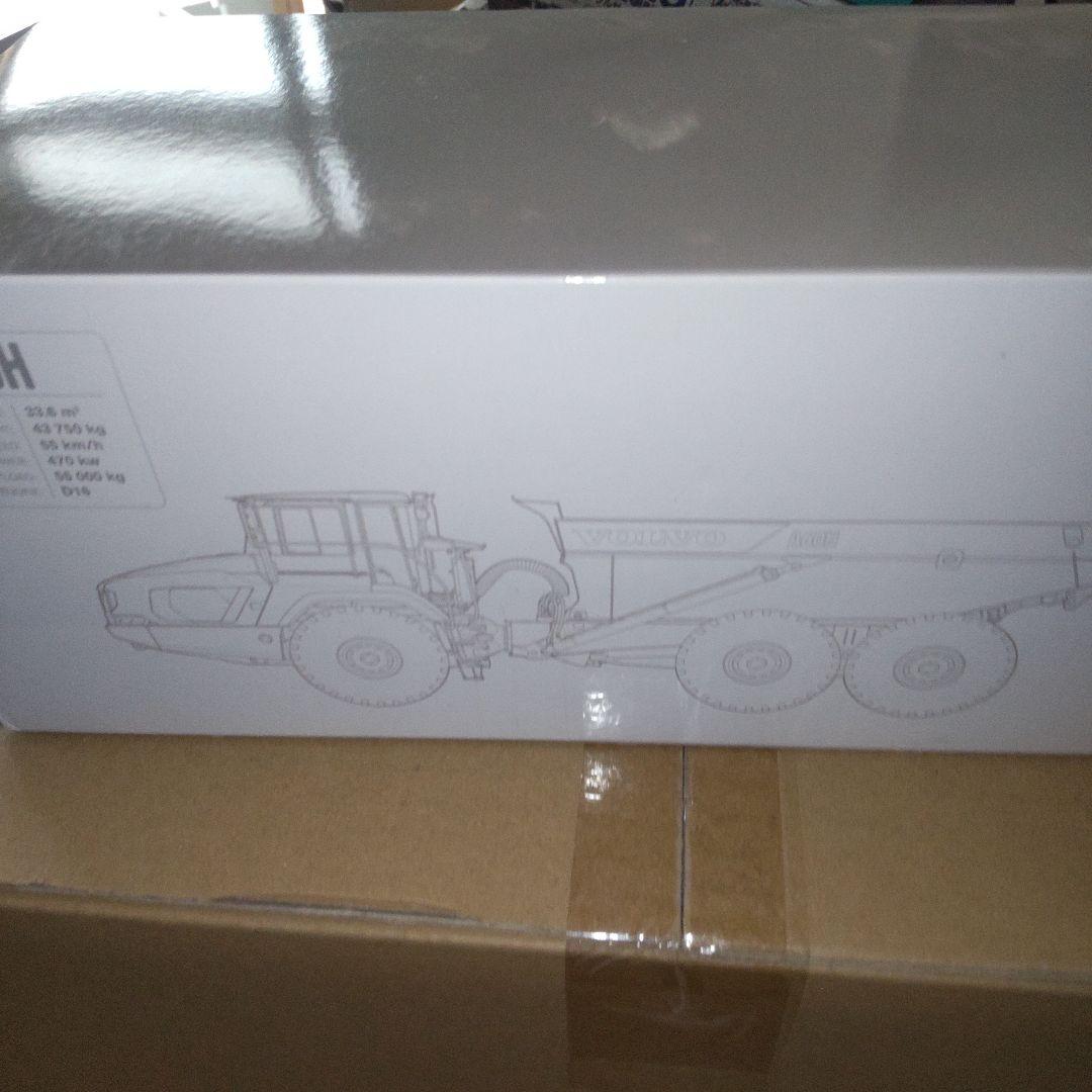 イ*ル様 WSI VOLVO A60H 1/50スケールモデル