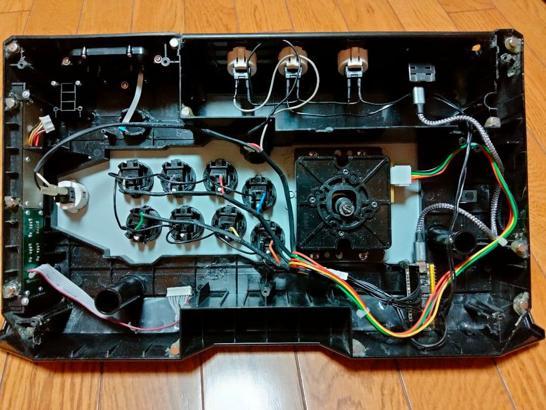 アケコン ラズパイ基盤、ガワだけHAYABUSA