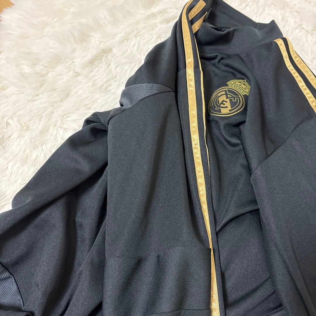 adidasトップレアルマドリー 19/20 オフィシャルトレーニングトップ