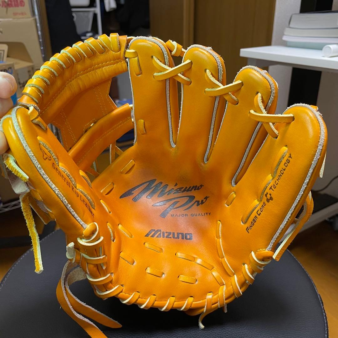 コ*ー様 グローブ 硬式 Mizuno Pro 坂本勇人 レア 内野手用