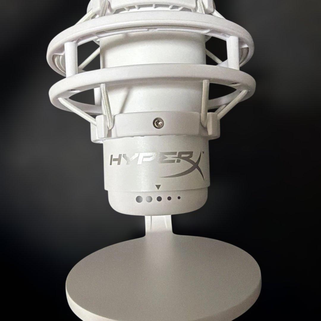 HYPERX QUADCAST S マイク　ハイパーエックスホワイト
