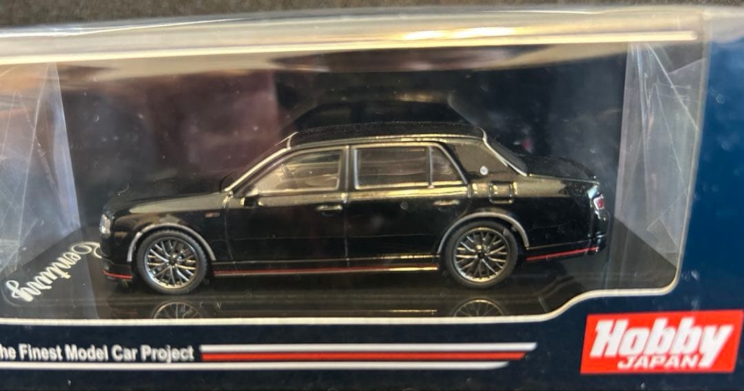ホビージャパン　トヨタセンチュリー GRMN 1/64 2台セット(白、黒)