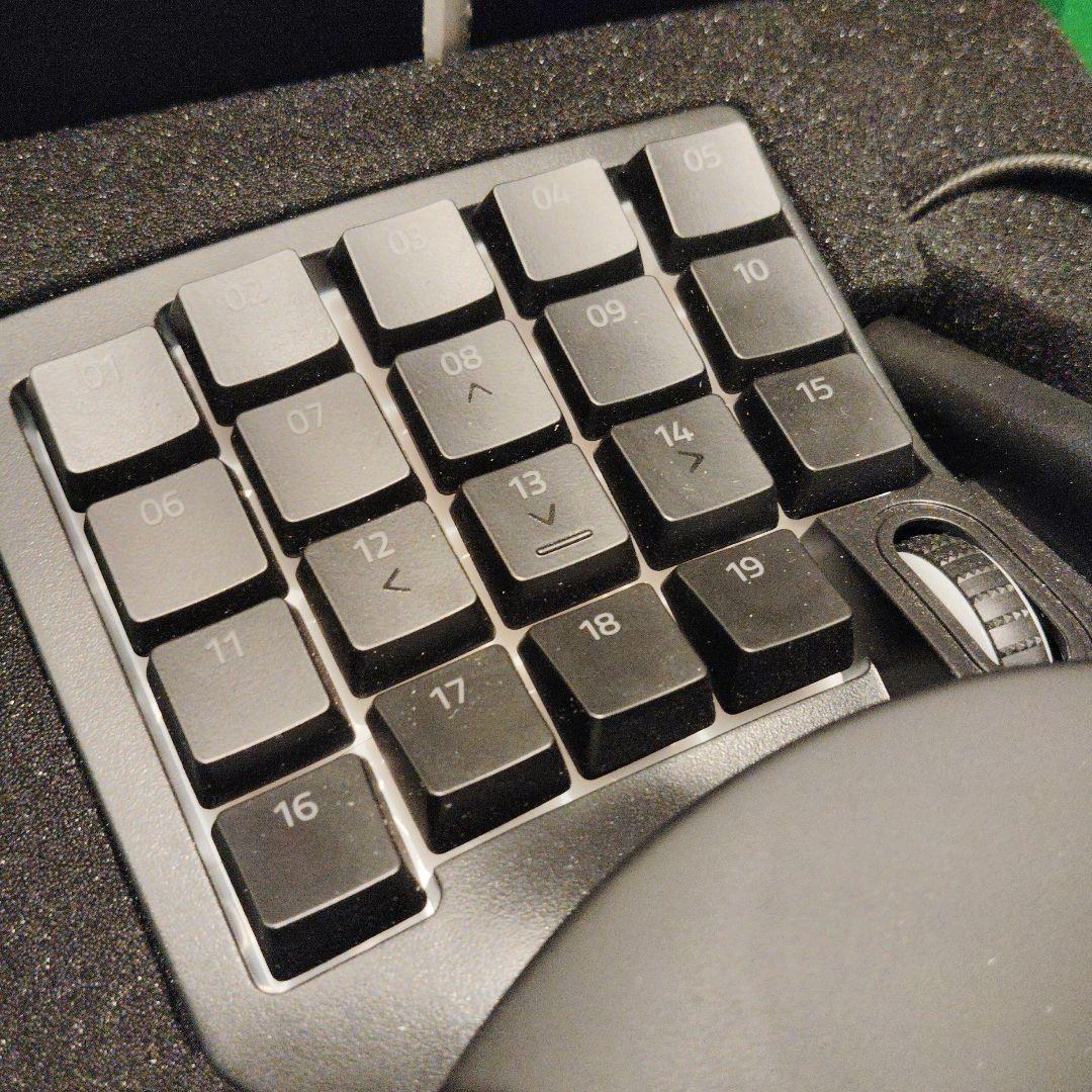 その他 Razer TARTARUS v2
