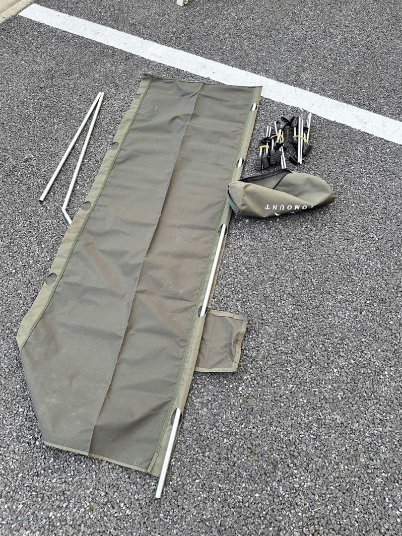TOMOUNT コット　オリーブ色　美品