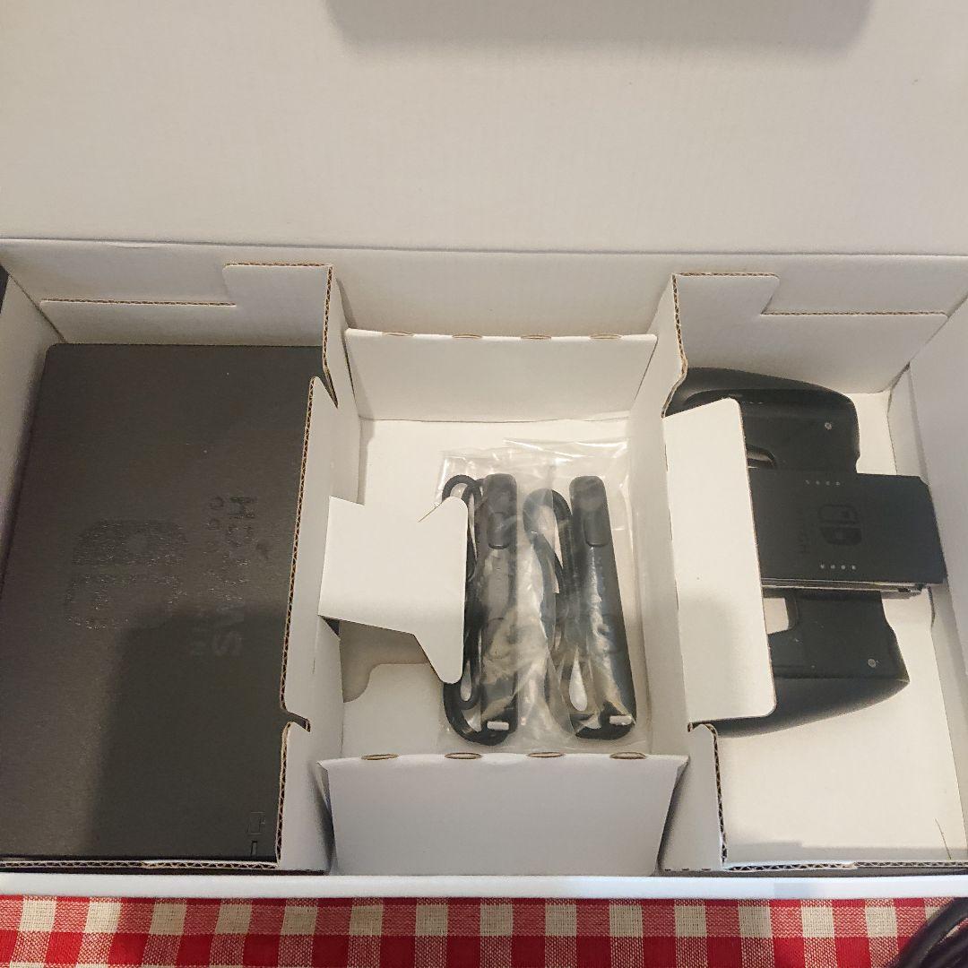 HAC-001 ポーチ保護シート付きSwitch 本体 グレー