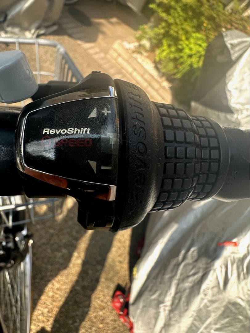 電動アシスト自転車26イン(色　黒) 防犯登録抹消届済　大阪近隣の方配達Ok