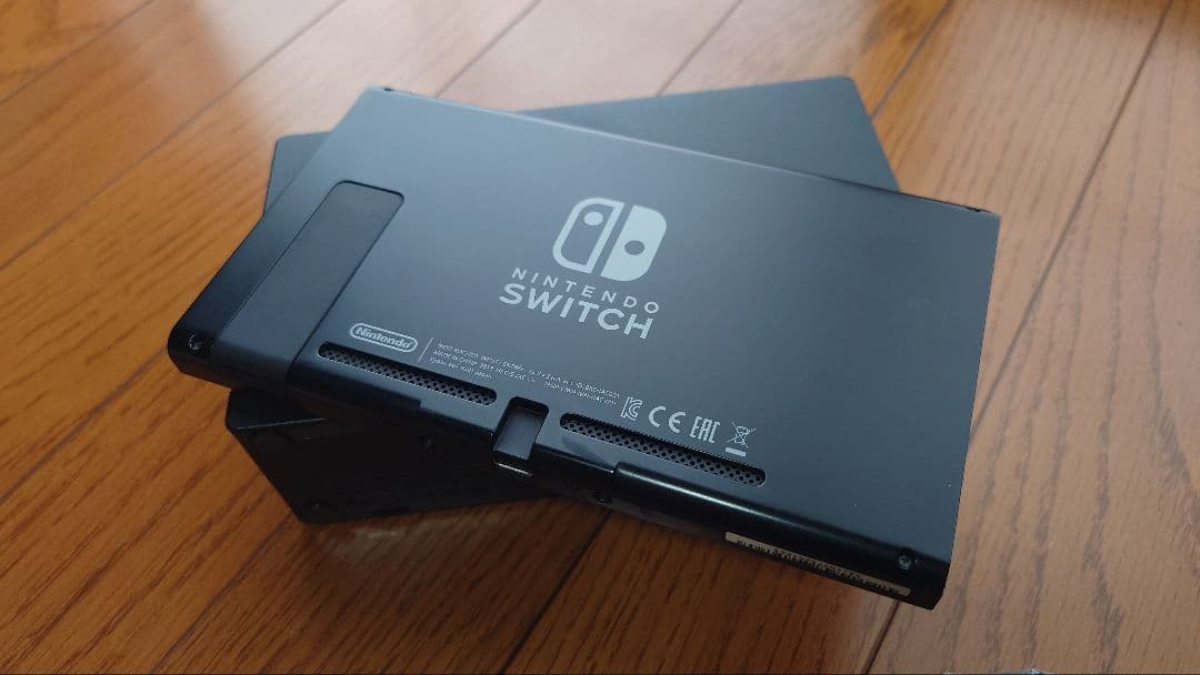 にこまる★Nintendo Switch本体★ケース★任天堂★スイッチ