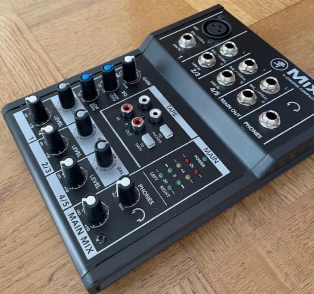 Mackie Mix5 5チャンネルアナログミキサー