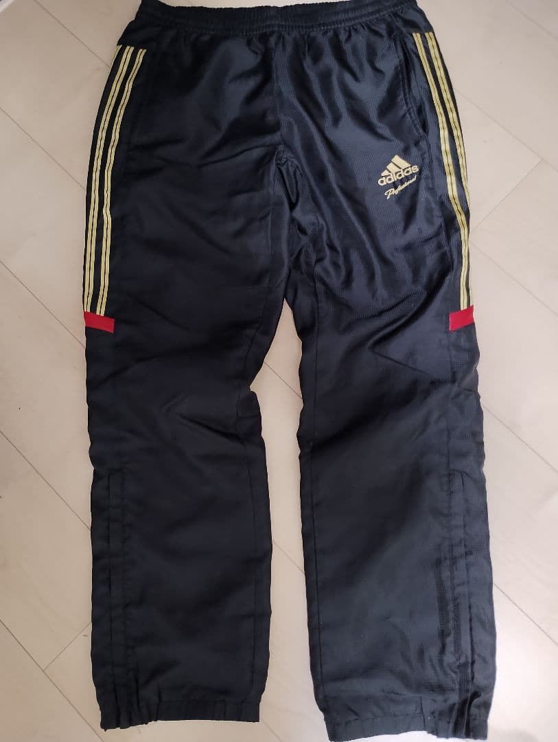 adidas 黒金 ストライプジャケット　セットアップ　プロフェッショナル　野球