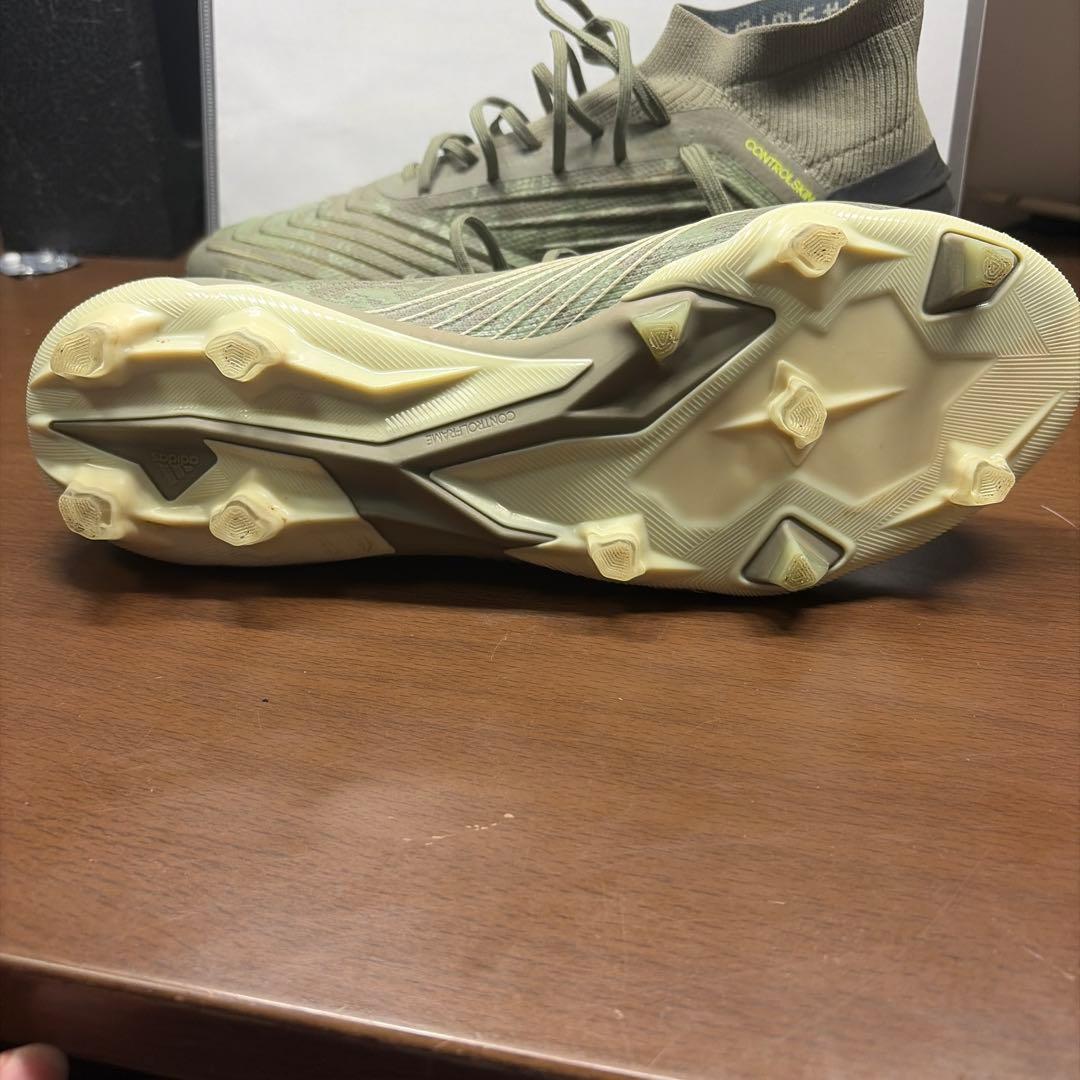 即購入可adidasプレデター 19スパイク