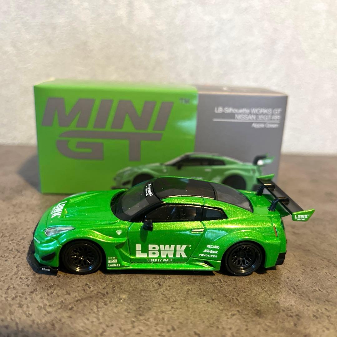 MINI GT 1/64 LB★WORKS 日産 GT-R R35