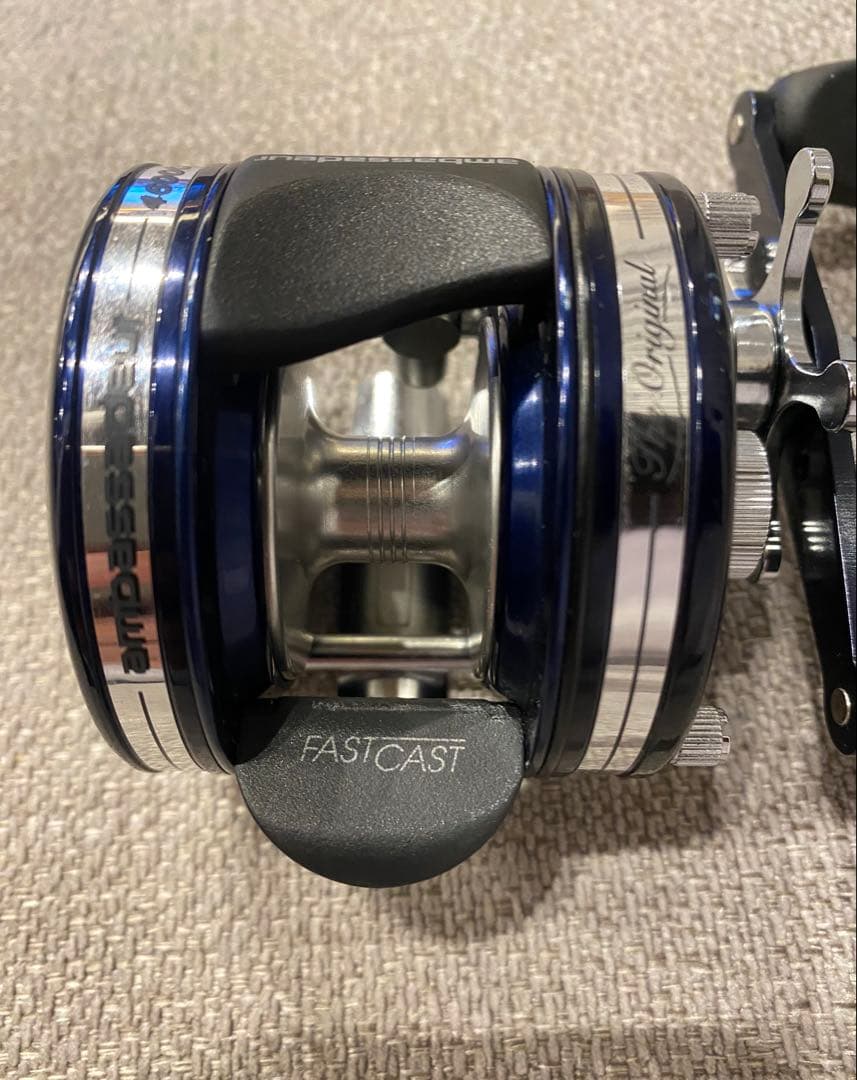アブガルシア　アンバサダー 4600 C4 リール