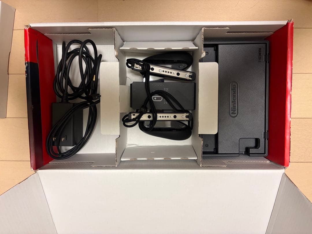 Nintendo Switch 本体プラスソフト数本