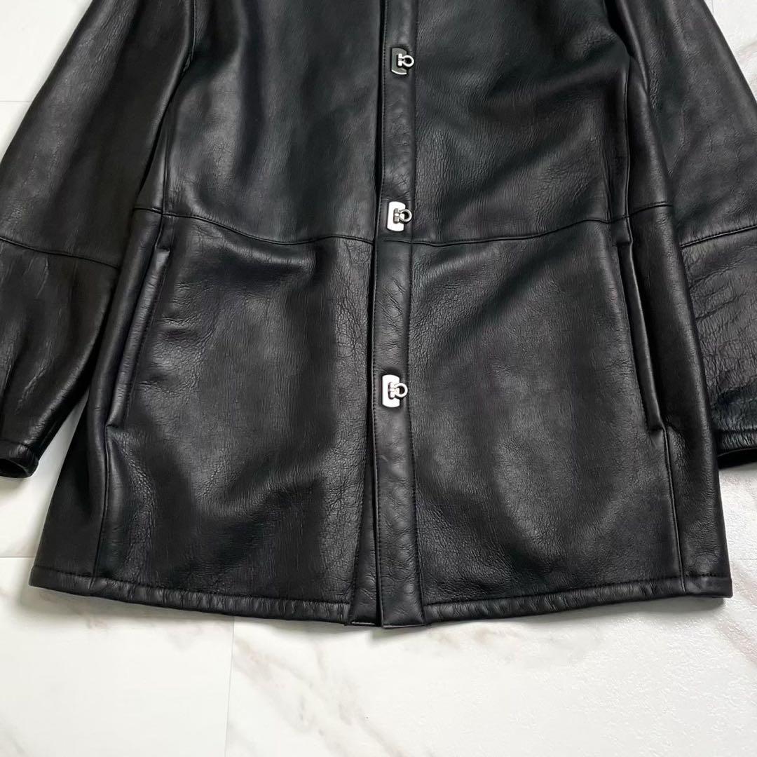 フェラガモ　ムートン　レザー　コート　ロング　黒　メンズ　ボア　アウター